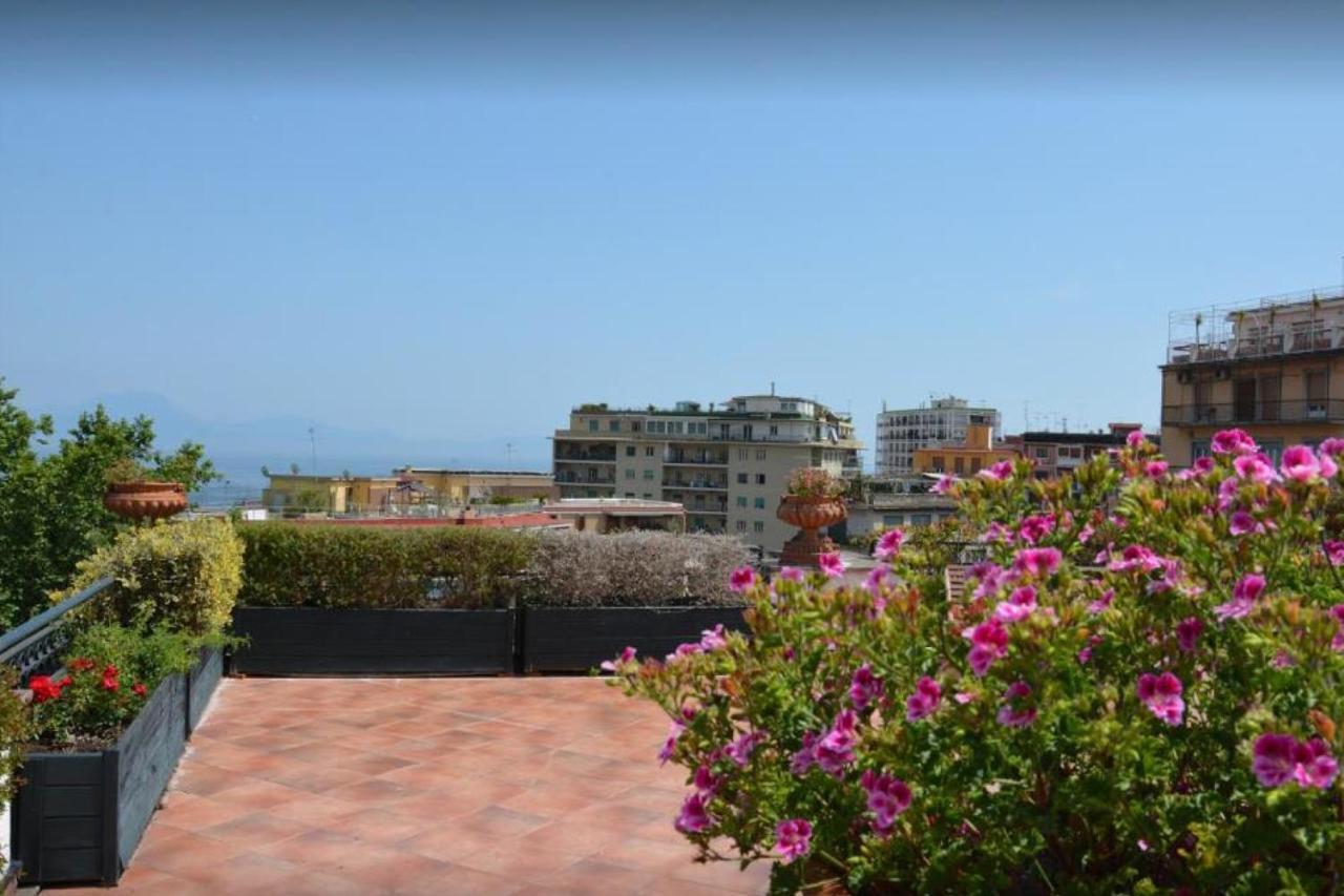 Casa Rubinacci Apartment Napoli Bagian luar foto